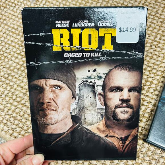 Action Movie DVD Bundle of 3 The Town, Riot and Tristan + Isolde - Picture 6 of 7